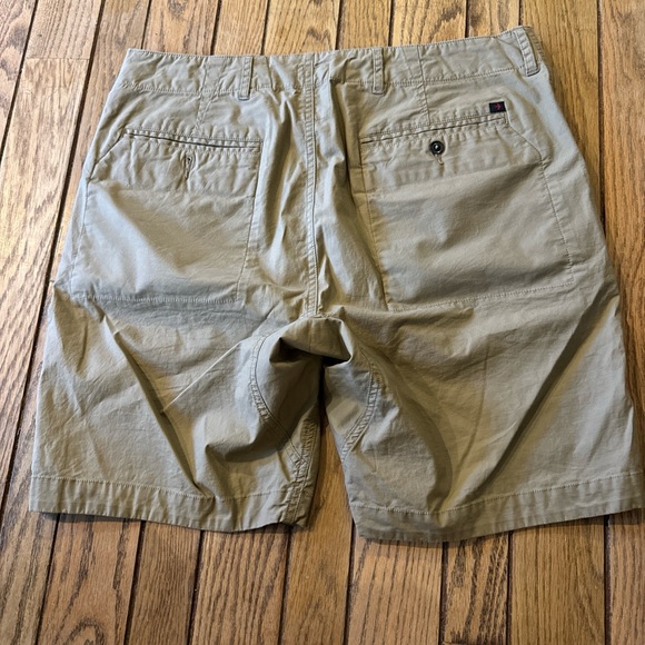 Relwen fly weight flex lightweight khaki chino 8.5” outdoor shorts Sz 34 - Picture 4 of 5